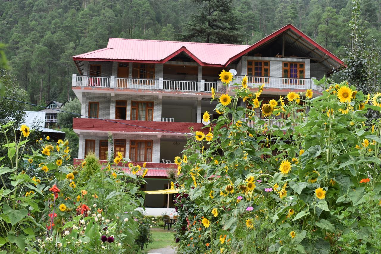 White House Kasol Hotel Eksteriør billede