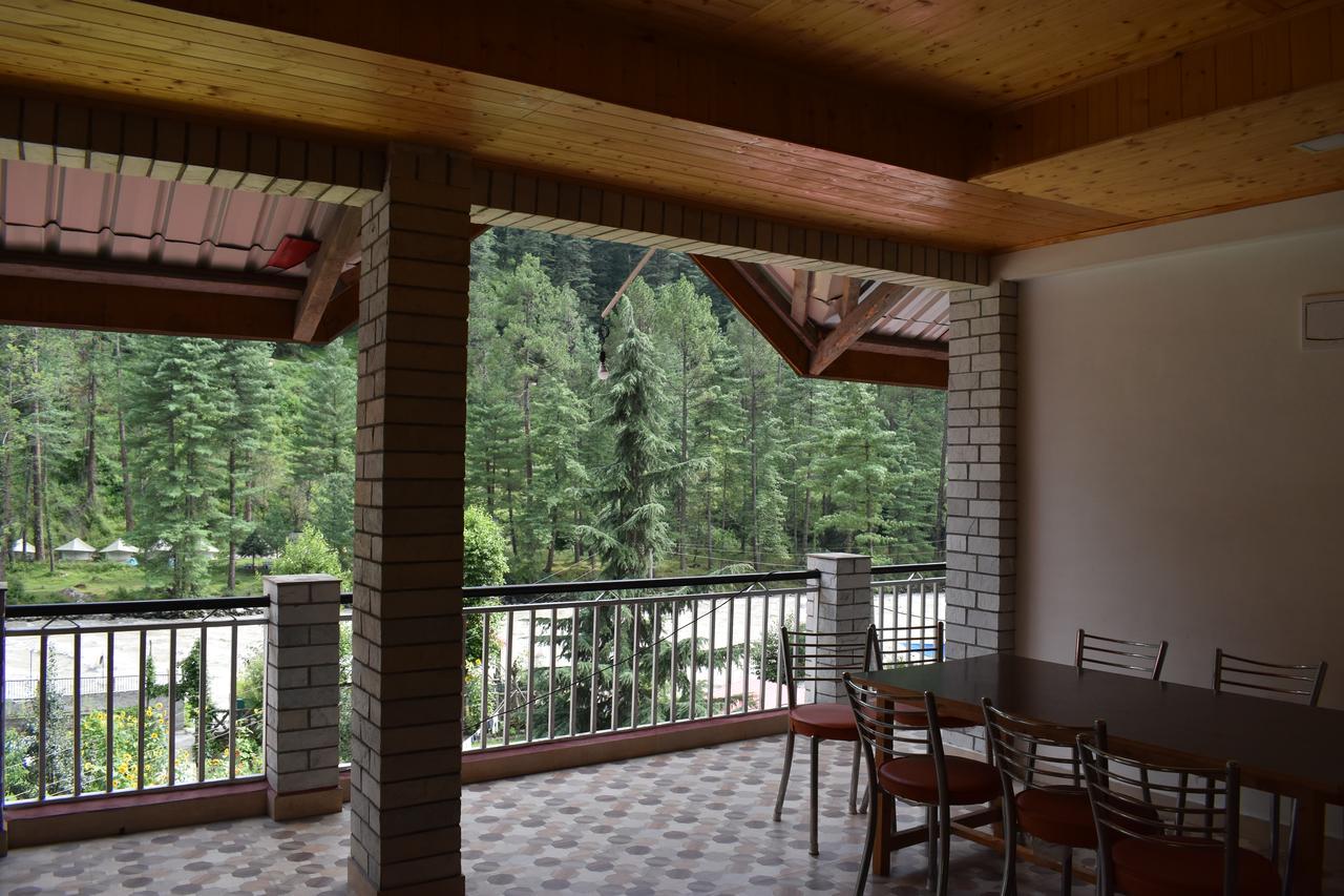 White House Kasol Hotel Eksteriør billede